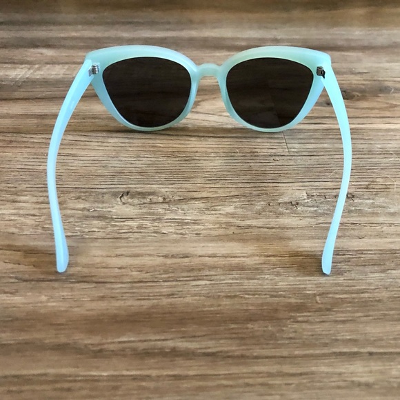 Baby Blue Cat Eye Sunglasses - Picture 6 of 9